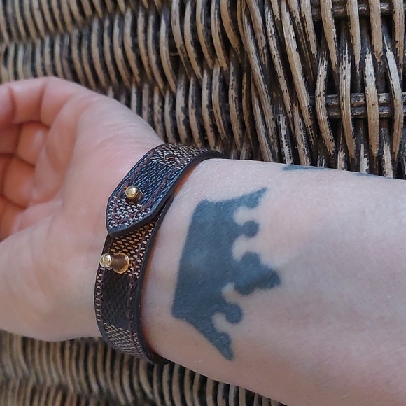 Checkered Bracelet - Picture 7 of 13